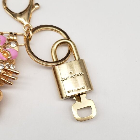 Authentic Louis Vuitton Lock & Key with unbranded Bagcharm, Keycharm, Keychain - Picture 5 of 6